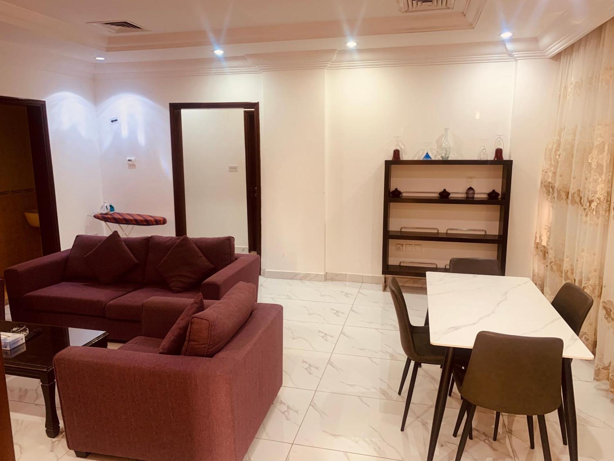 Gulf Continental Suite Kuwait City Bagian luar foto