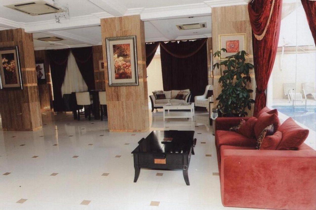 Gulf Continental Suite Kuwait City Bagian luar foto